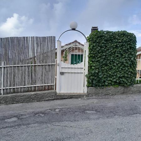 Mansarda A Noli Villa Eksteriør bilde