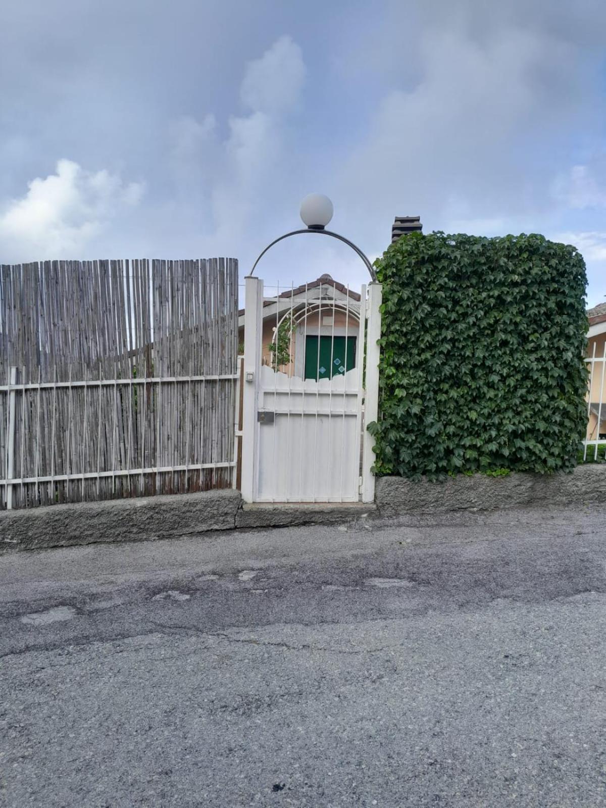 Mansarda A Noli Villa Eksteriør bilde